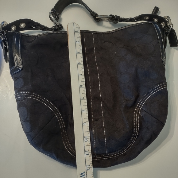 Authentic Coach bag - Picture 5 of 6